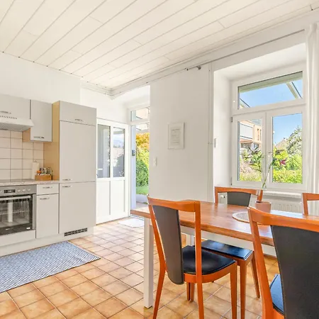 Stilvolle Gartenwohnung Im Villenviertel Villachs * Villach