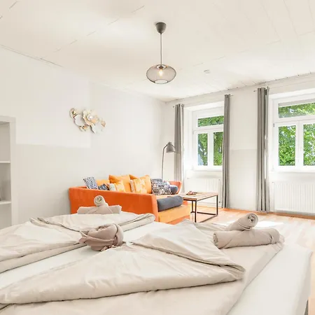 Stilvolle Gartenwohnung Im Villenviertel Villachs Apartman